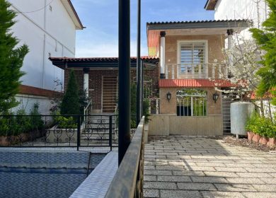 خرید ویلا در رویان ۲۸۰ متری با استخر قواره اول جنگل مبله | ۲۸۰ متر