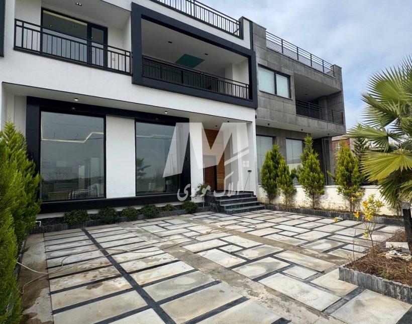 خرید ویلای مدرن دوبلکس با سند تک برگ در امیرآباد چمستان | ۳۰۰ متر