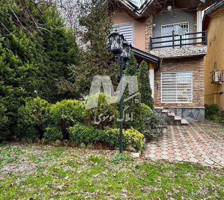 فروش ویلا باغ 250 متری با ویو جنگلی بافت مسکونی جاده دریا | 250 متر