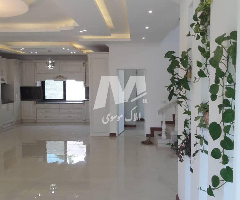 خرید ویلا در نور ۳۰۰ متری نزدیک دریاچه سند دار دشت نور | ۳۰۰ متر