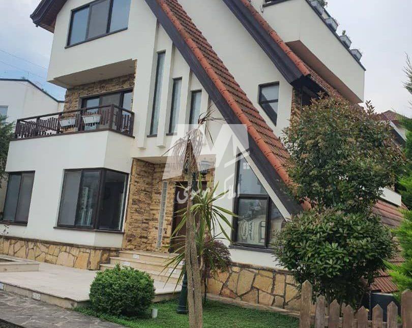 خرید ویلا منطقه جنگلی نوشهر شهرک هکتاری پلاک یک | ۸۳۳ متر