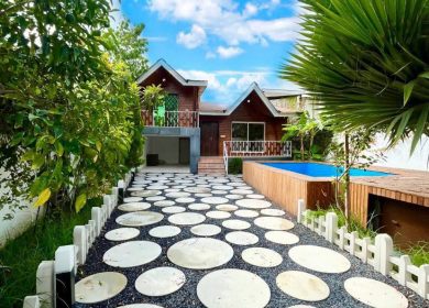 فروش ویلا باغ استخردار سند شش دانگ شهرکی | 250 متر