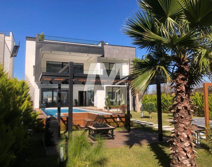 خرید ویلا لوکس قطعه یک جنگل در دشت نور | ۷۳۰ متر