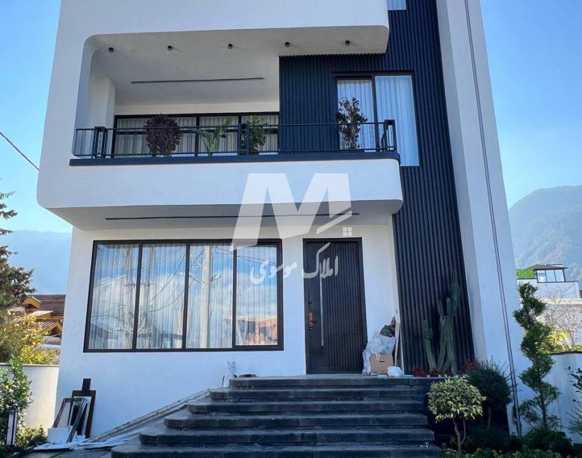 خرید ویلا ۴۵۰ متر بنا ۴ خوابه مبله کامل نوشهر چلندر | ۳۰۰ متر