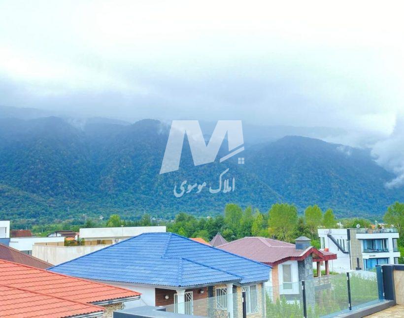 خرید ویلا در نوشهر ۳۲۰ متری استخردار سند دار چلندر | ۳۲۰ متر