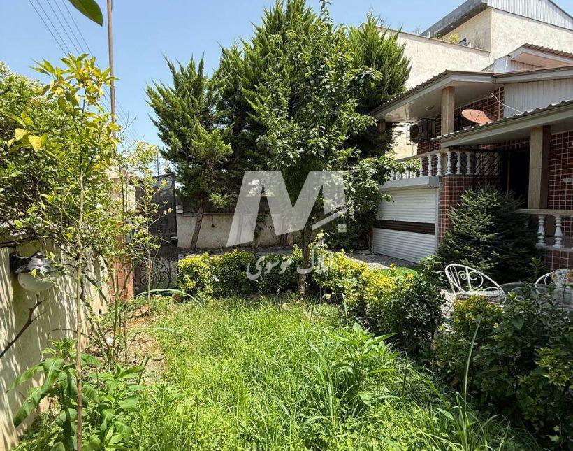 خرید ویلا شمال نیم پیلوت ۲۳۰ متری به همراه سند تک برگ | ۲۳۰ متر