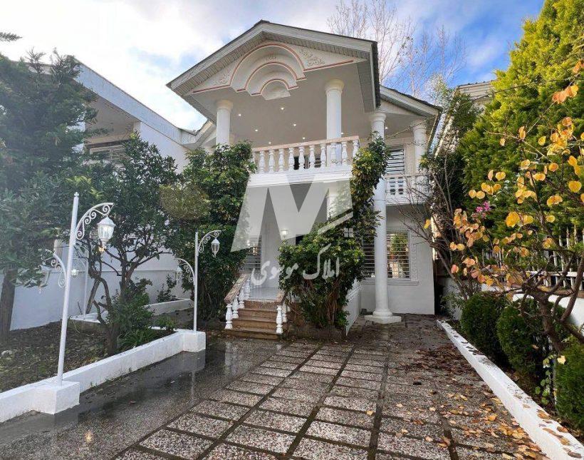 خرید ویلا ۲۳۰ متری قطعه یک جنگل در سنگینده چمستان | ۲۳۰ متر