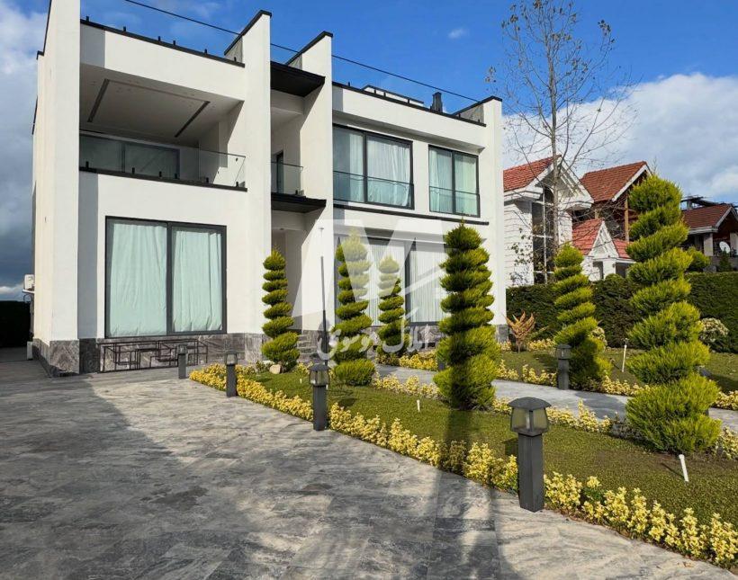 خرید ویلا لاکچری ۸۰۰ متری با آسانسور در سعادت آباد چمستان | ۸۰۰ متر