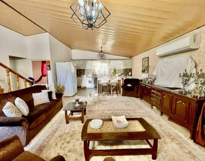 فروش ویلا نیم پیلوت فول فرنیش سند شش دانگ استخردار | 250 متر