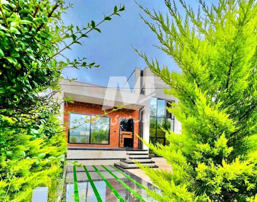 خرید ویلا باغ نیم پیلوت 220 متری سند شش دانگ شهرکی | 220 متر