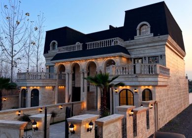 خرید کاخ ویلا 2000 متری در آمل