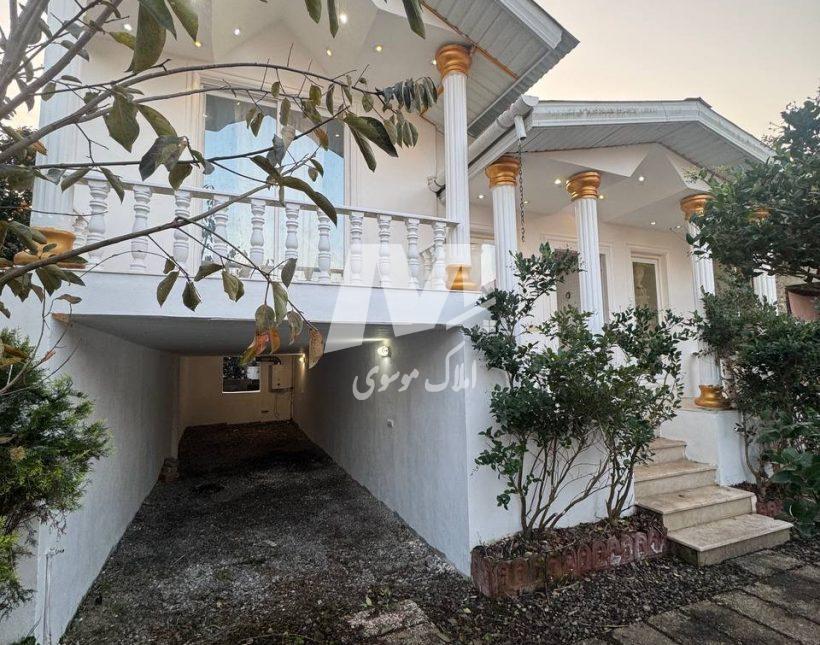 خرید ویلا چمستان آهودشت ۱۸۰ متری نیم پیلوت سند دار | ۱۸۰ متر