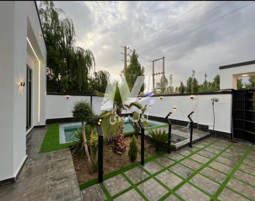 خرید ویلا باغ ۴۰۰ متری سرسبز استخردار رزک چمستان | 400 متر