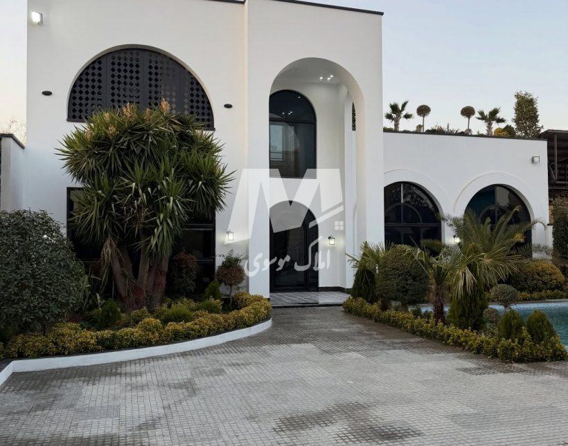 خرید ویلا داخل شهرک چسبیده جنگل همصفا چمستان | ۴۰۰ متر