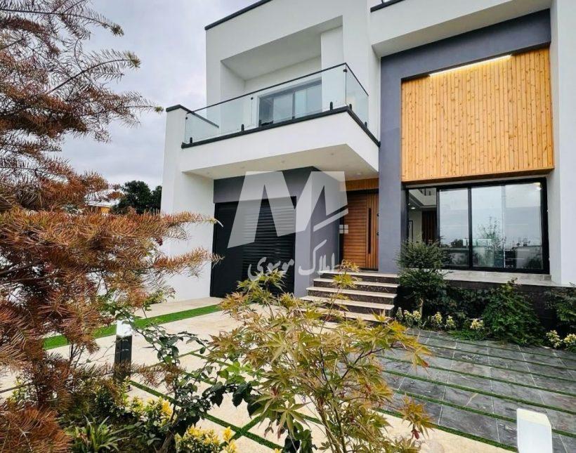 خرید ویلا مدرن ۲۵۰ متری سند دار شهرک جنگلی نعمت آباد چمستان | ۲۵۰ متر