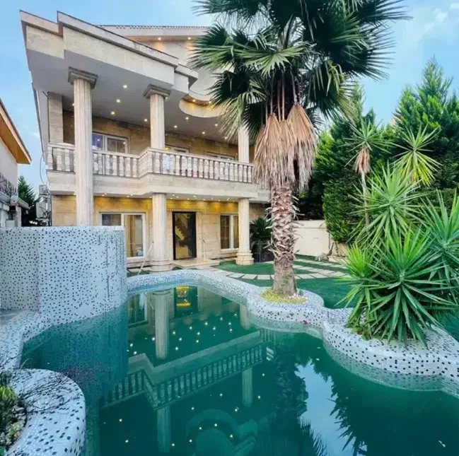 خرید کاخ ویلا استخردار سعادت آباد چمستان | 300 متر