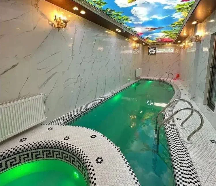 فروش کاخ ویلا فول امکانات منطقه جنگلی سعادت آباد چمستان | 400 متر
