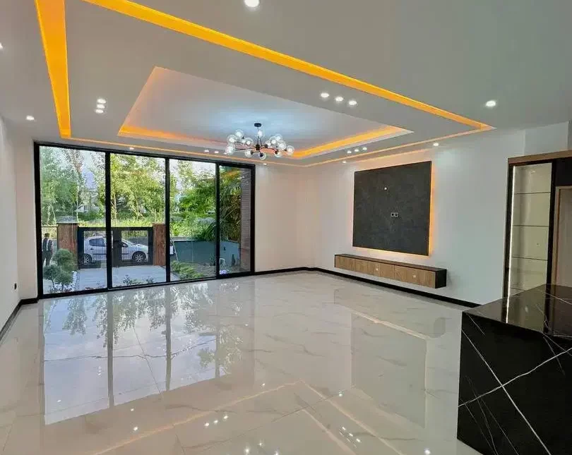 فروش ویلا مدرن سند دار منطقه جنگلی نعمت آباد چمستان | 250 متر