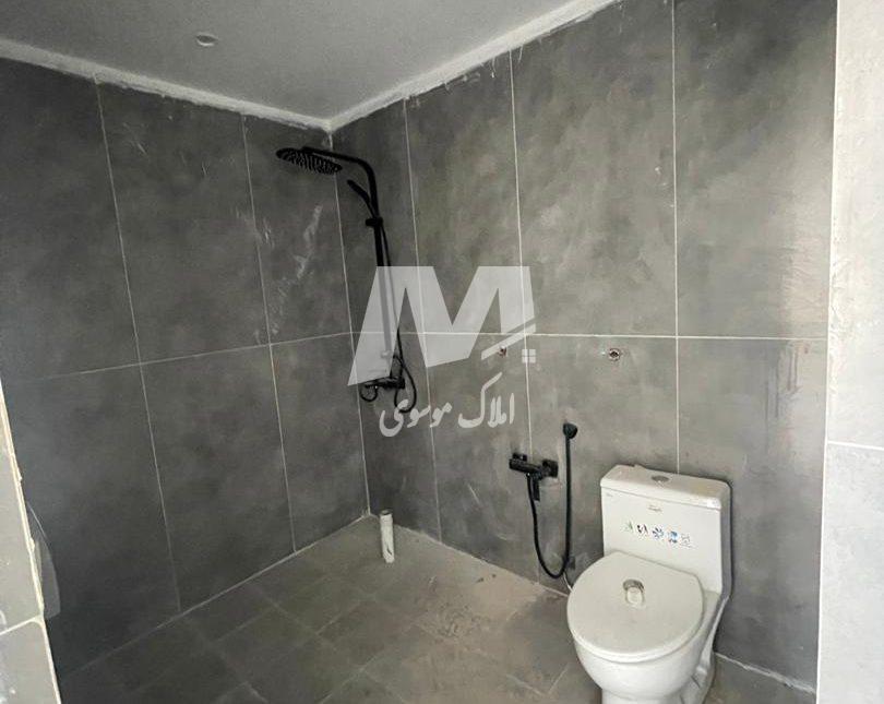 فروش آپارتمان ۳ خواب تک واحدی ۵ دقیقه تا مرکز خرید | ۰ متر