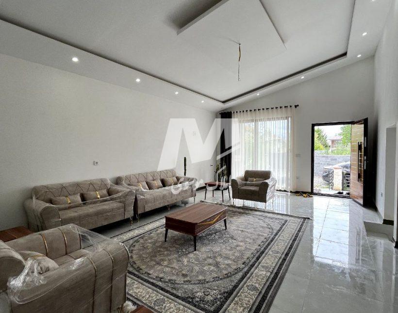 خرید ویلا نیم پیلوت فول فرنیش | 240 متر