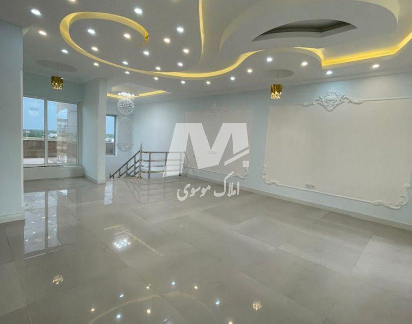 فروش کاخ ویلا سنگی داخل شهرک برند منطقه امیرآباد | 450 متر