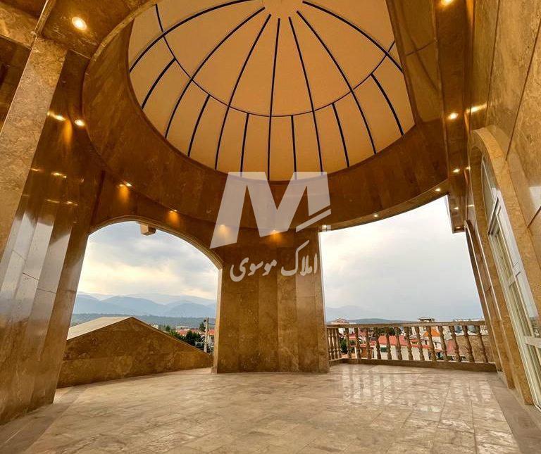 فروش کاخ ویلا سنگی داخل شهرک برند منطقه امیرآباد | 450 متر