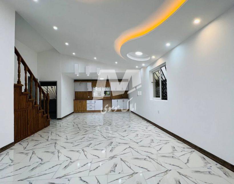 فروش ویلا باغچه بازسازی شده | 240 متر