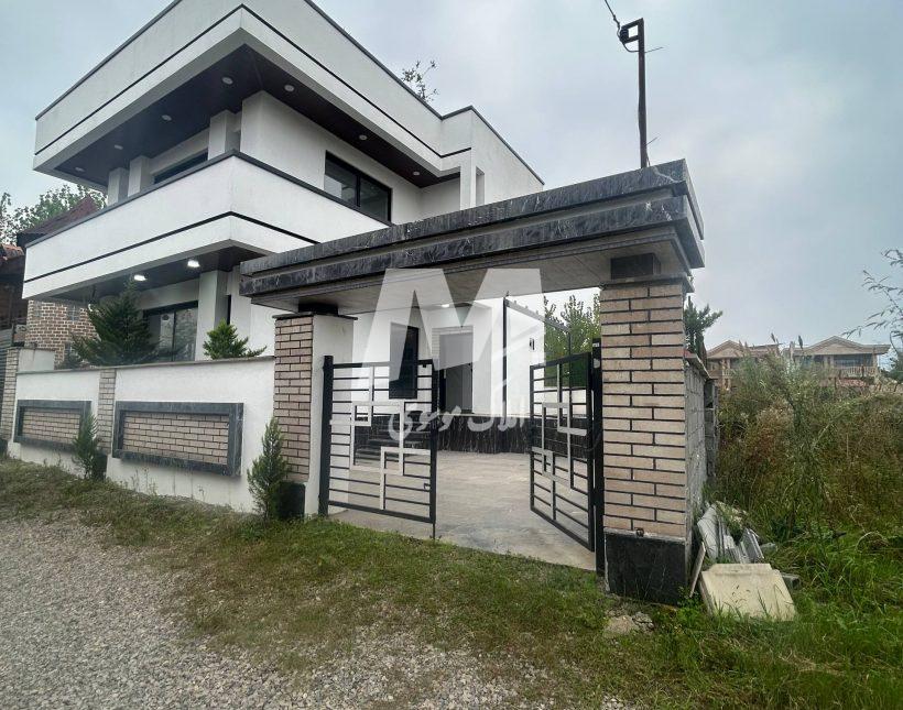 خرید ویلا دوبلکس روف دار نور | 220 متر