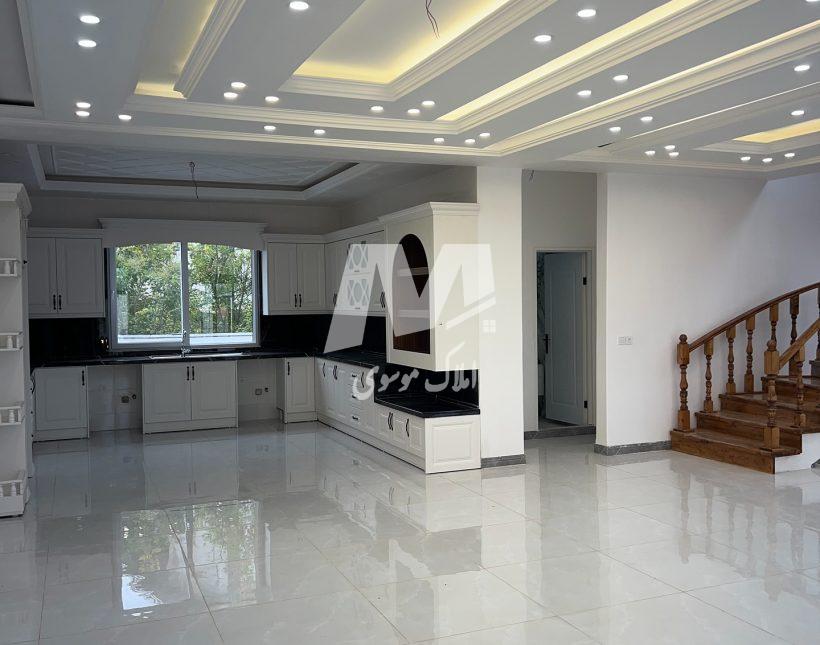 فروش ویلا سعادت آباد دوبلکس ۴۰۰ متری روفگاردن استخر دار | ۴۰۰ متر