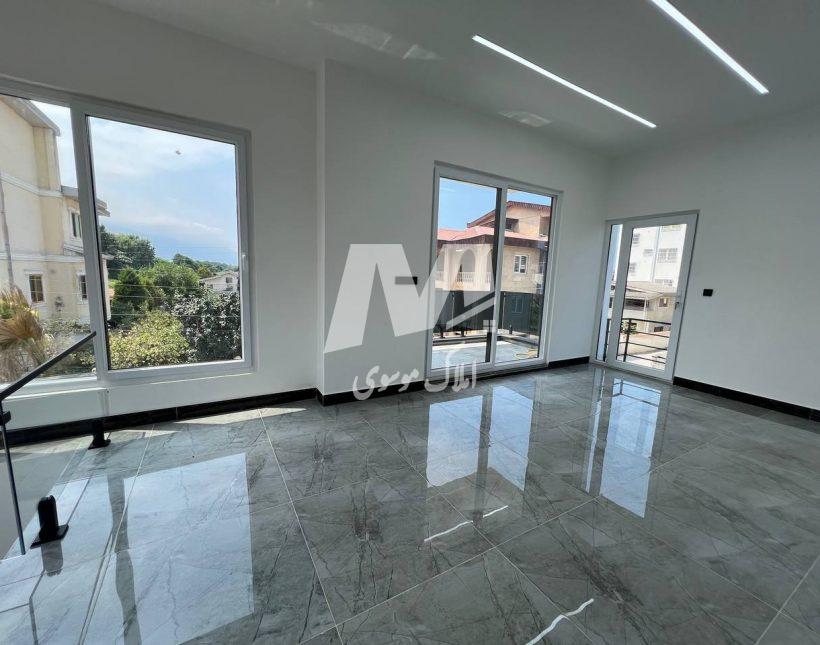 خرید ویلا ۳۵۰ متری سر سبز جنگلی ونوش نوشهر | ۳۵۰ متر