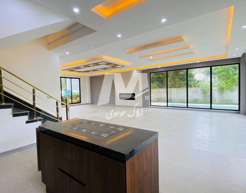 خرید ویلا در نور ۶۵۰ متری با مدارک کامل و ویوی جنگل گنجیاب | ۶۵۰ متر