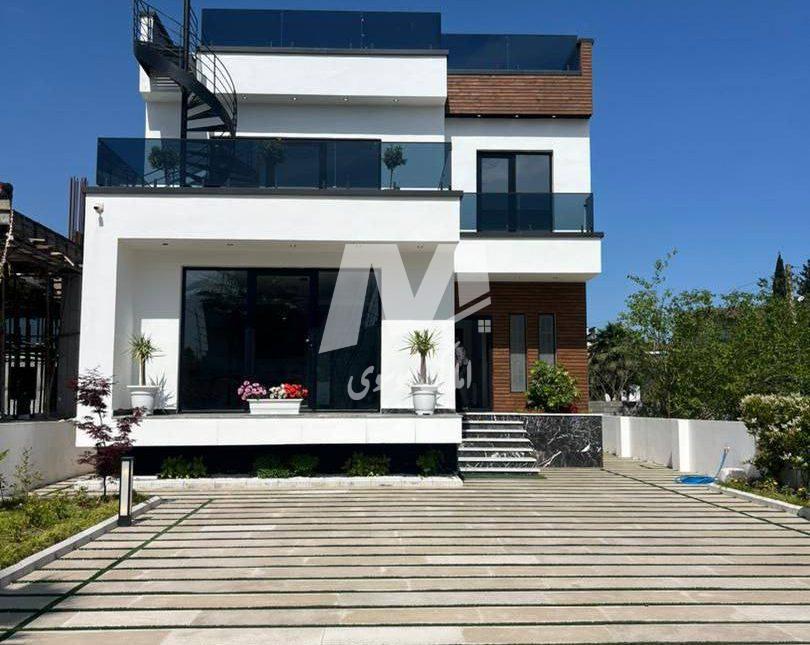 خرید ویلا ۴۲۰ متری سند دار استخردار چلک | ۴۲۰ متر