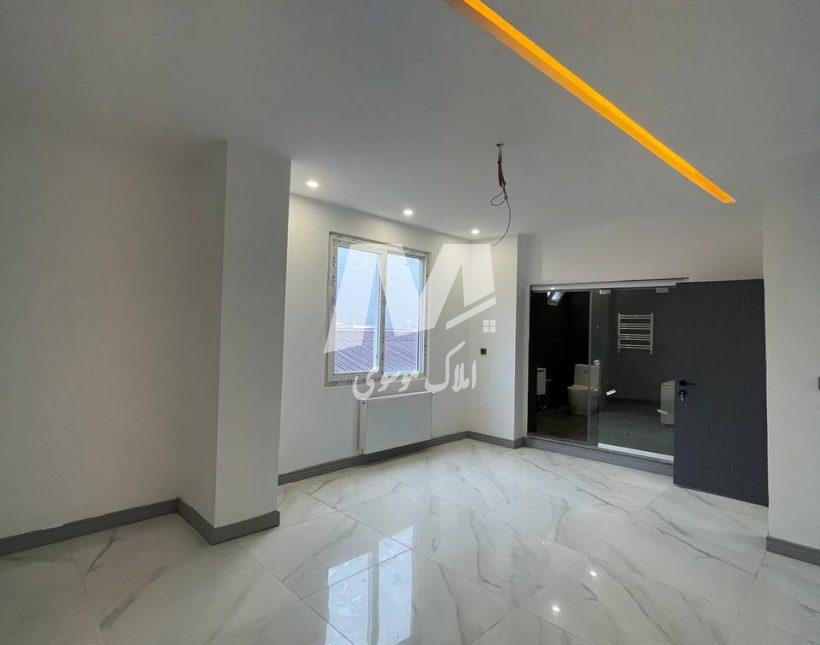 خرید ویلا ۳۰۰ متر زمین ۴ خوابه شهرک ونوش سند دار | ۳۰۰ متر