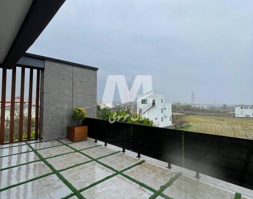 خرید ویلا ۳۰۰ متر زمین ۴ خوابه شهرک ونوش سند دار | ۳۰۰ متر