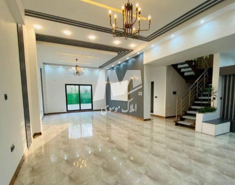 خرید ویلا نیم پیلوت ۲۵۰ متری استخردار جنگلی | ۲۵۰ متر