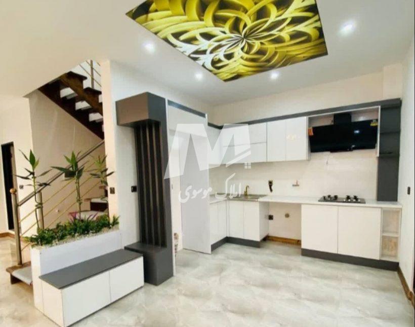 خرید ویلا نیم پیلوت ۲۵۰ متری استخردار جنگلی | ۲۵۰ متر