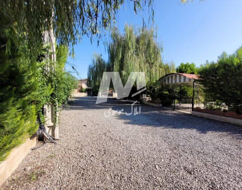 خرید ویلا باغ ۳۰۰ متری دوبلکس سرسبز اقساطی | ۳۰۰ متر