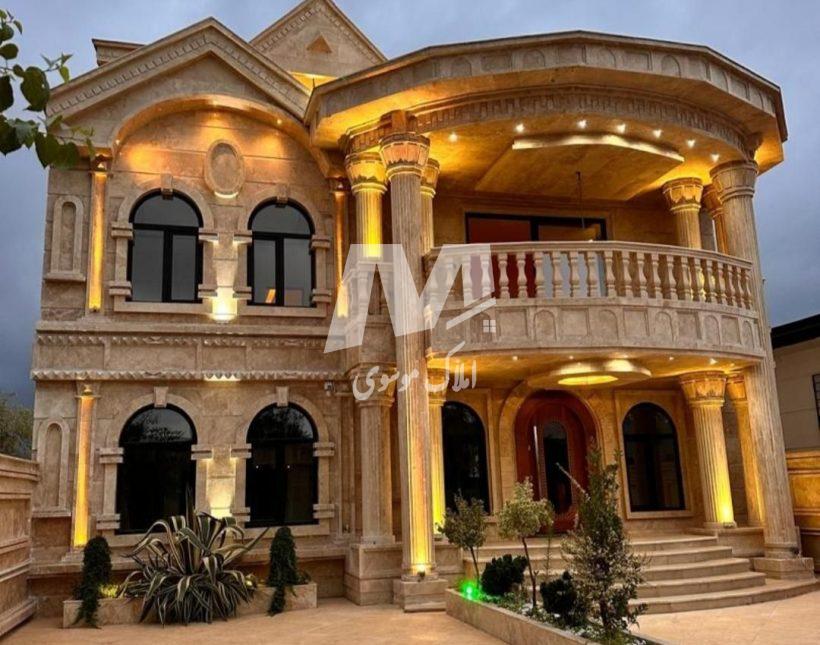 خرید ویلا در امیرآباد ۳۵۰ متری با استخر داخلی هوشمند شهرکی | ۳۵۰ متر