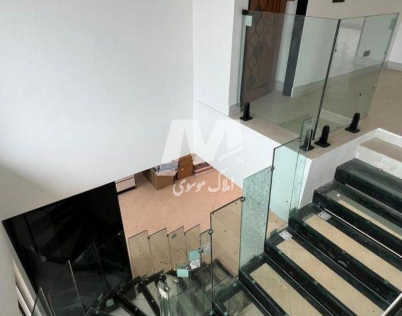 خرید ویلا در امیرآباد ۳۵۰ متری با استخر داخلی هوشمند شهرکی | ۳۵۰ متر