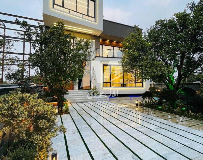 خرید ویلا مدرن استخر دار منطقه برند همصفا چمستان | 350 متر