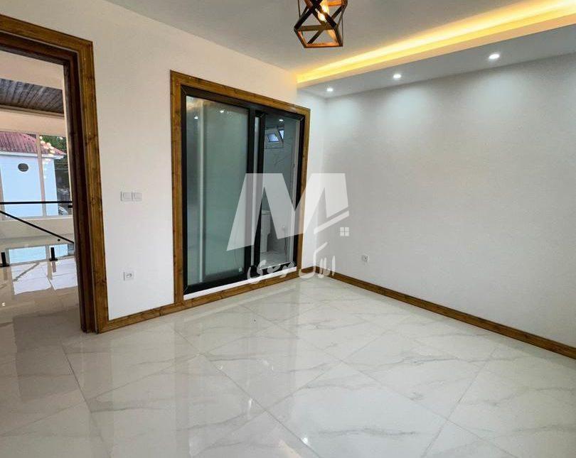 خرید ویلا مدرن دوبلکس 260 متری کلید نخورده نوشهر | 240 متر