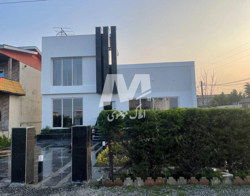 خرید ویلا طرح دوبلکس با روف آپادانا چمستان | 320 متر
