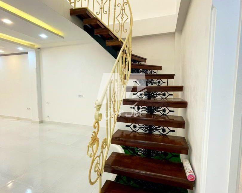 فروش ویلا دوبلکس استخردار امیرآباد چمستان | 400 متر