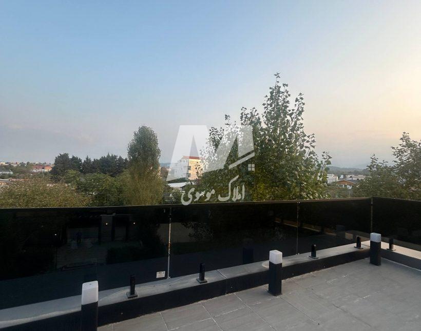 فروش ویلا فورلکس جاده دریا | 650 متر