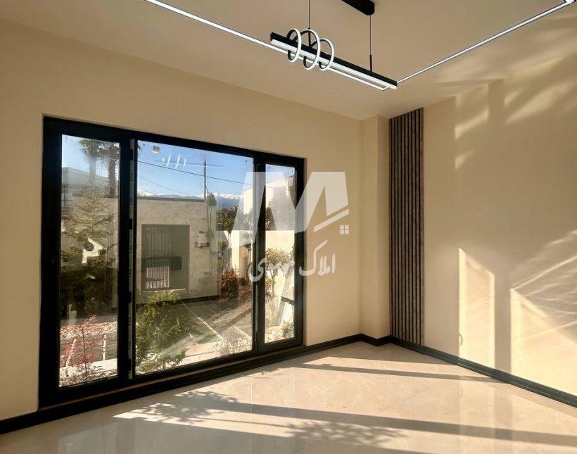 فروش ویلا تریپلکس با معماری مدرن و متفاوت همصفا چمستان | 270 متر