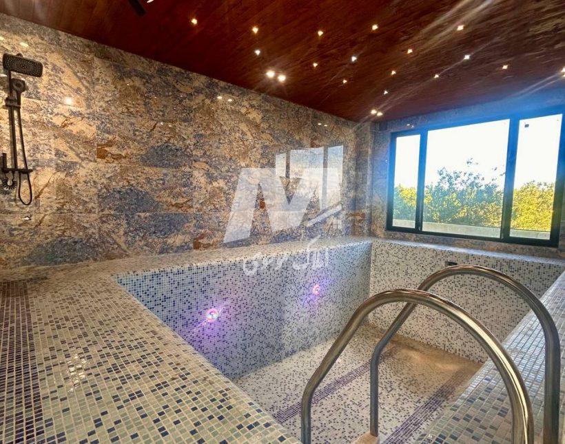 فروش ویلا تریپلکس با معماری مدرن و متفاوت همصفا چمستان | 270 متر