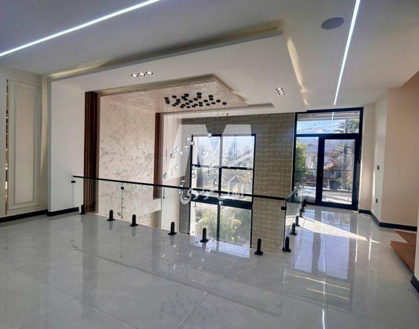 فروش ویلا تریپلکس با معماری مدرن و متفاوت همصفا چمستان | 270 متر