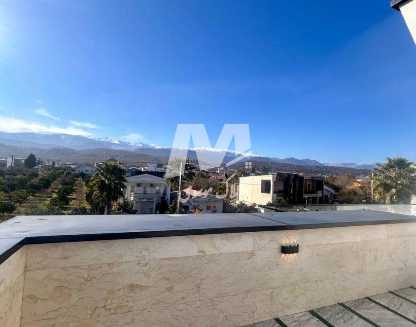 فروش ویلا تریپلکس با معماری مدرن و متفاوت همصفا چمستان | 270 متر