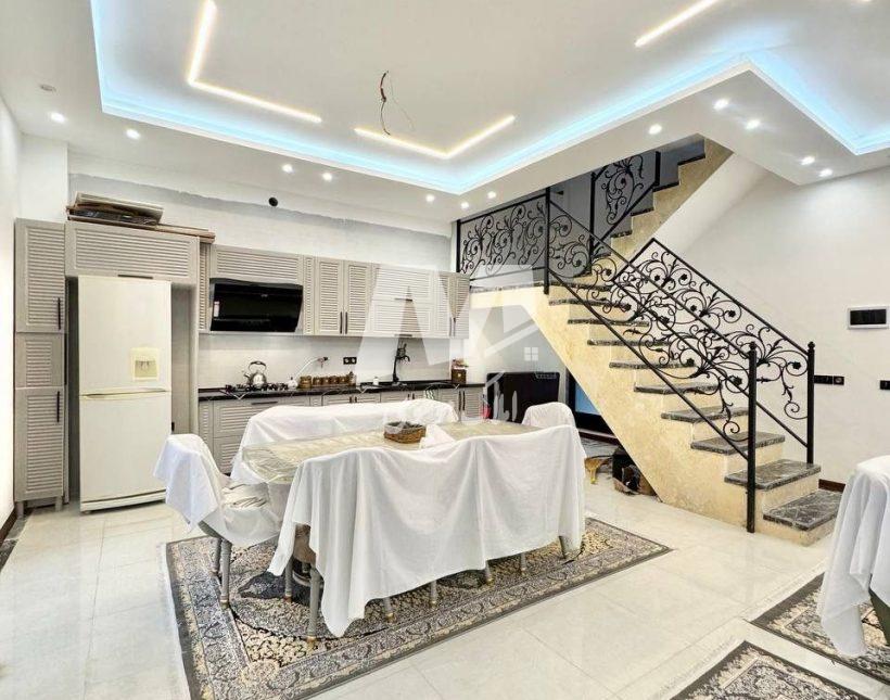 فروش ویلا تریپلکس نما سنگ فول فرنیش امیرآباد چمستان | 330 متر