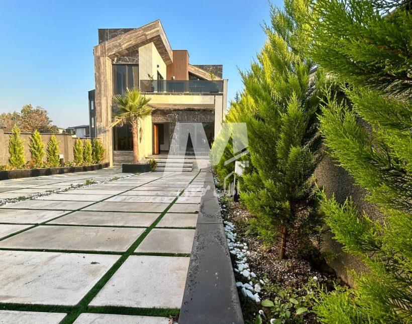 خرید ویلا مدرن منطقه جنگلی هراز آمل | 210 متر